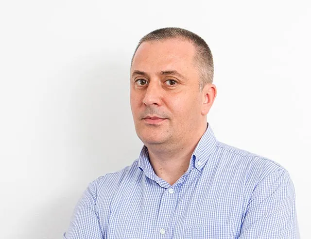 Leonard Alexandrovici, FasTracKids Romania